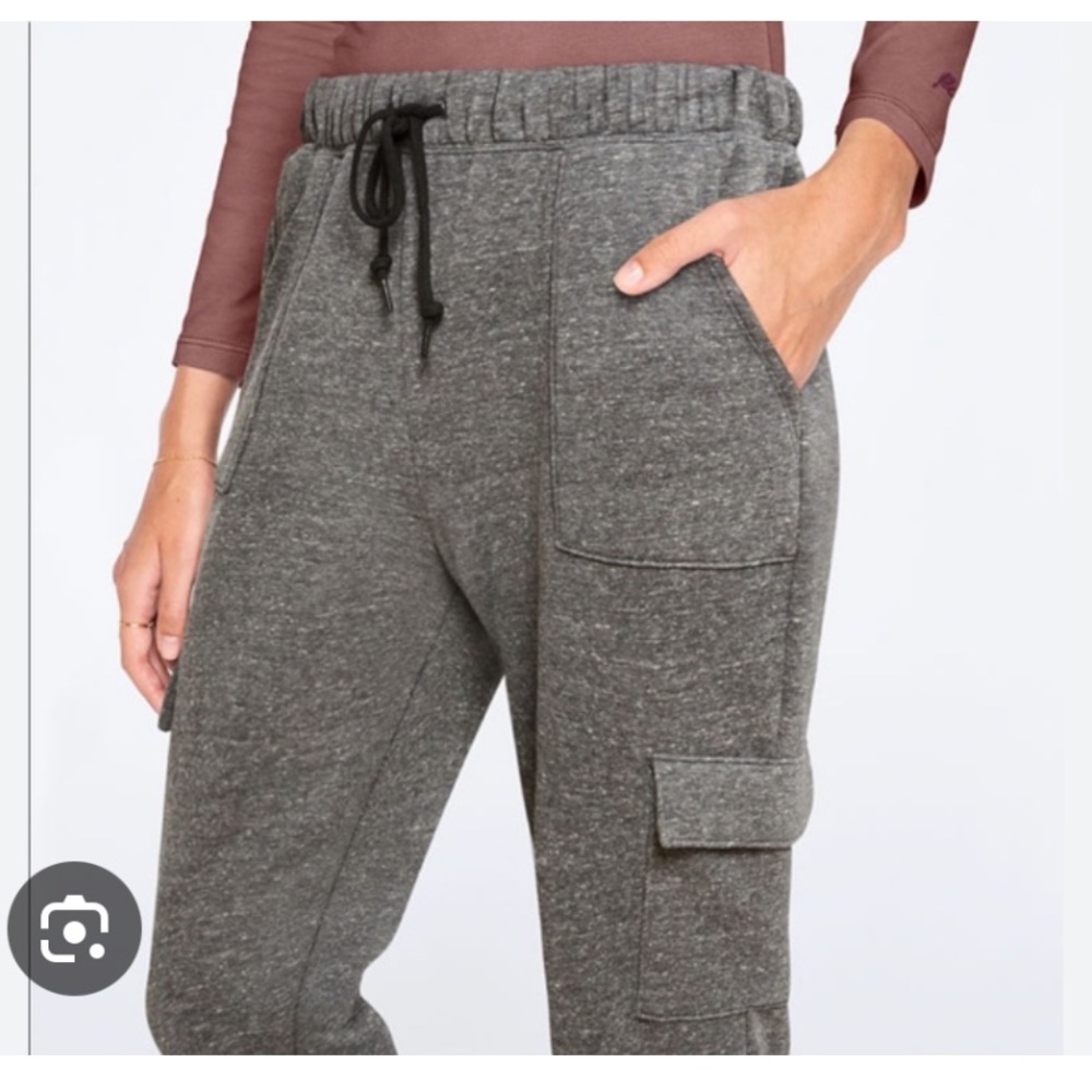 PINK Victoria's Secret Gray Cargo Joggers